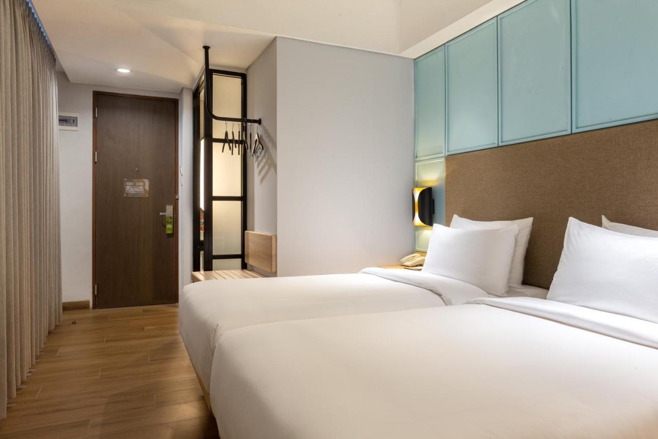 Hotel Santika Pasir Koja บันดุง ภายนอก รูปภาพ